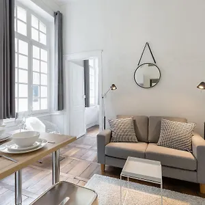 L'horloge By Cocoonr , Rennes France
